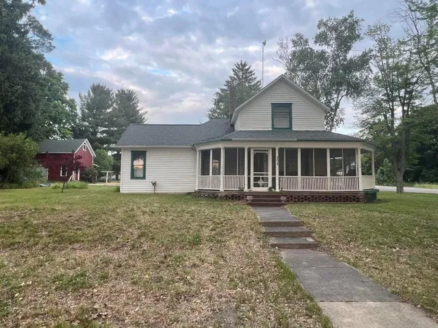 $134,900 | 306 North Carland Street, Marion, MI 49665