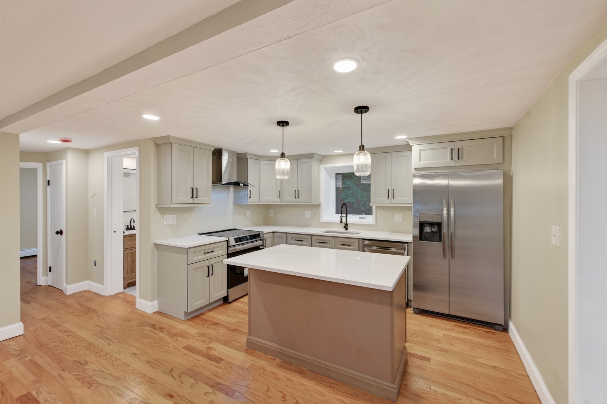 18 Elbridge Road Auburn, MA 01501 - Photo 9 of 33 Gallery Image 9