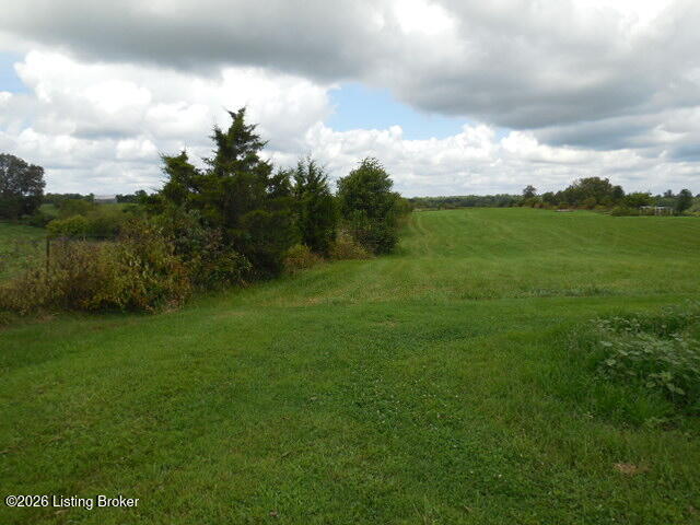 239 Sewell Road Bethlehem, KY 40007 - Photo 2 of 37 DSCN3112