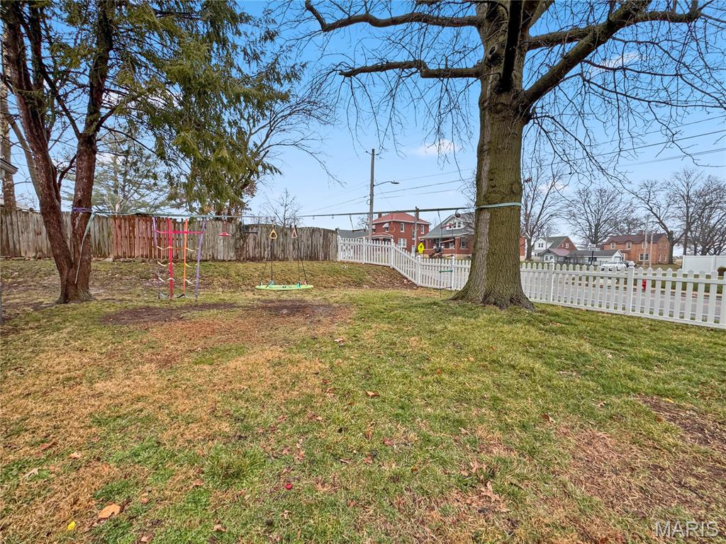 325 North Market Street Waterloo, IL 62298 - Photo 9 of 68