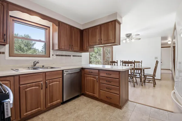$495,000 | W13942 County Road B, Fairchild, WI 54741