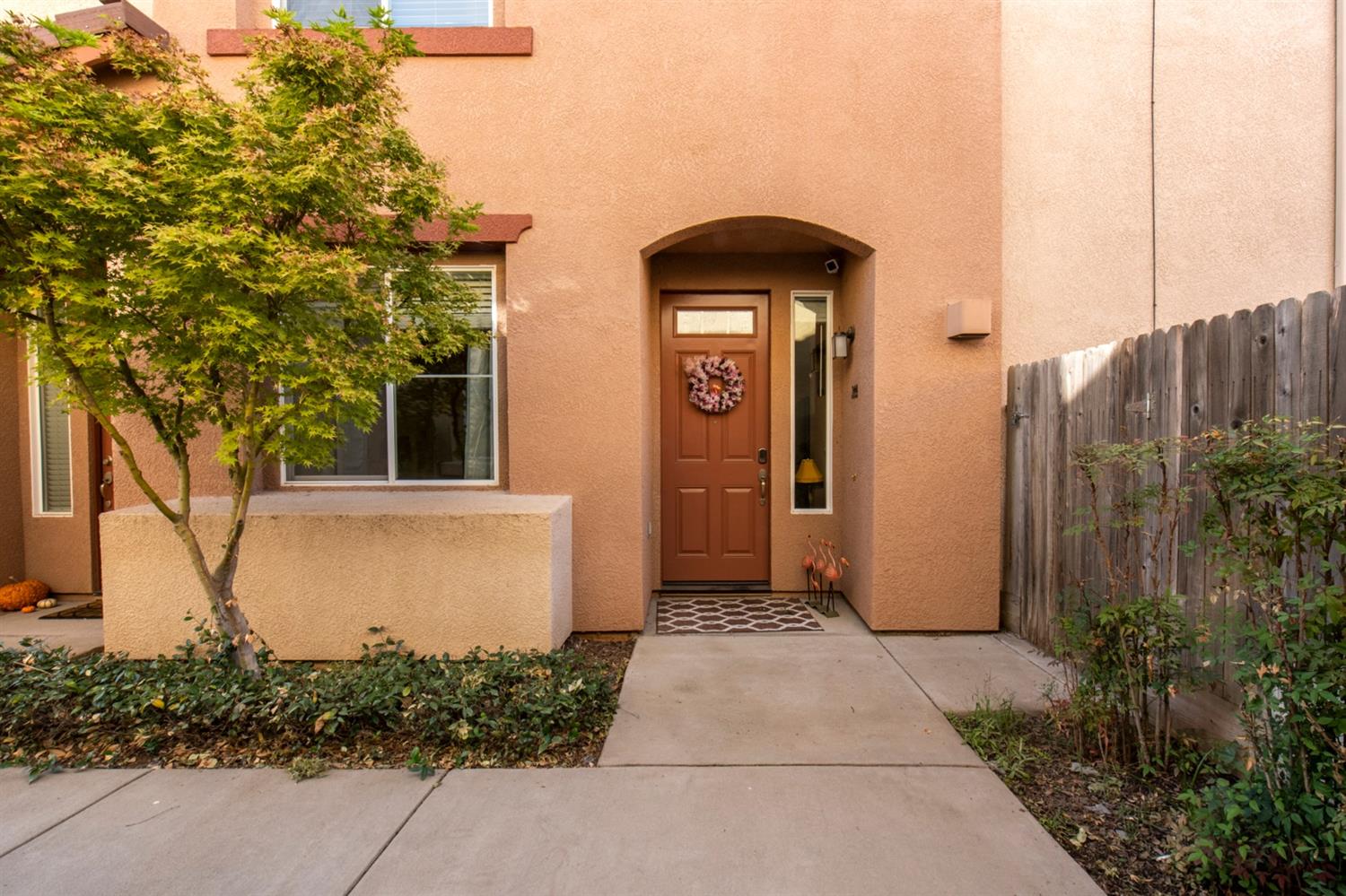 344 Raphael Lane Clovis, CA 93611 - Photo 2 of 20