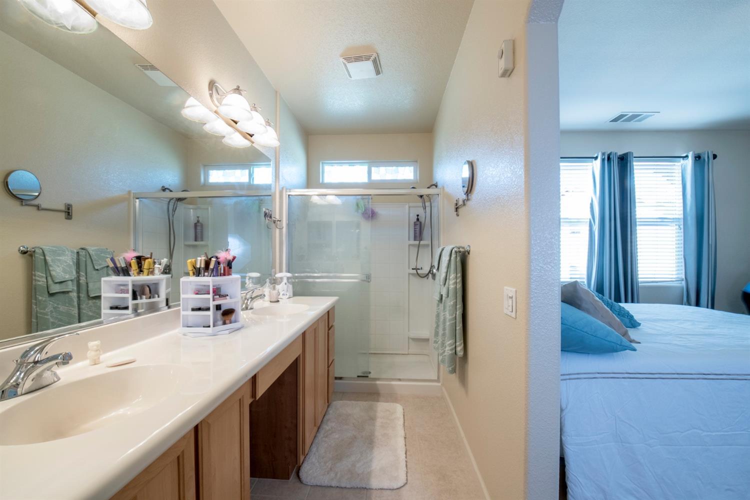 344 Raphael Lane Clovis, CA 93611 - Photo 12 of 20