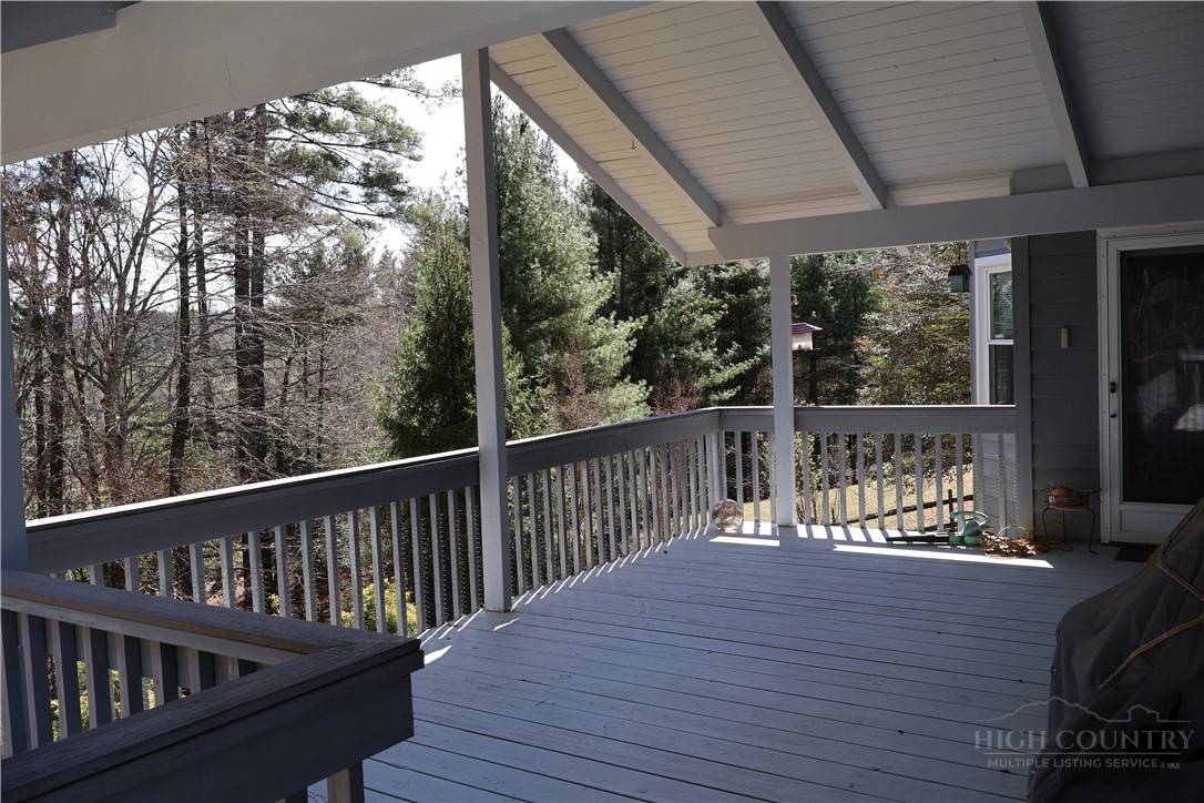 488 Meadow View Road Glade Valley, NC 28627 - Photo 6 of 32 Gallery Image 6