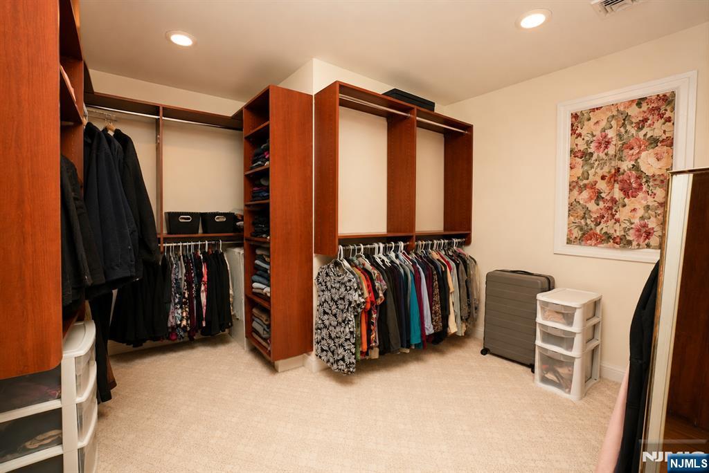 19 Westover Road Verona, NJ 07044 - Photo 19 of 46 Gallery Image 19