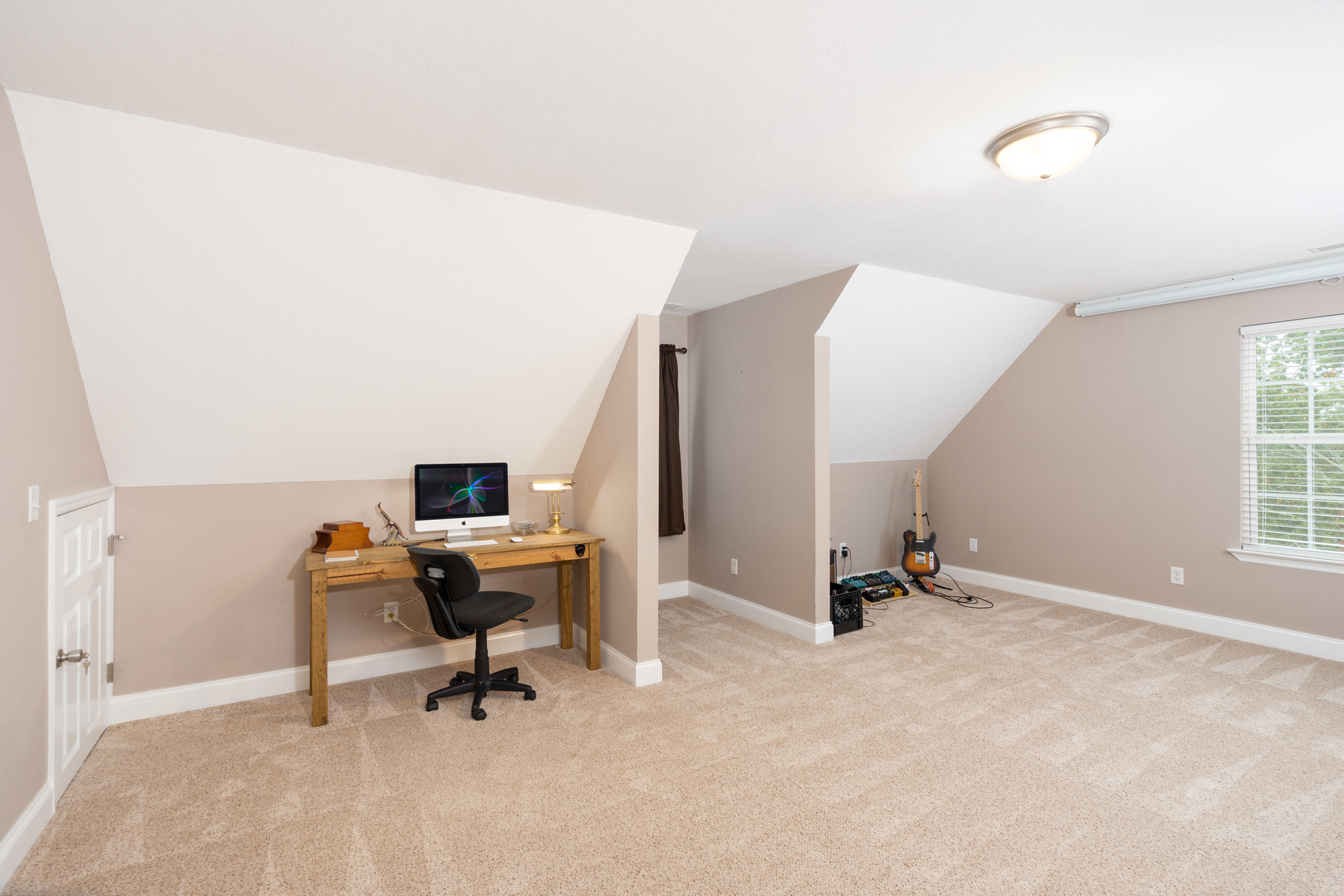 7232 Cane Hollow Road Hixson, TN 37343 - Photo 18 of 34 Upstairs Rec Room/Bedroom