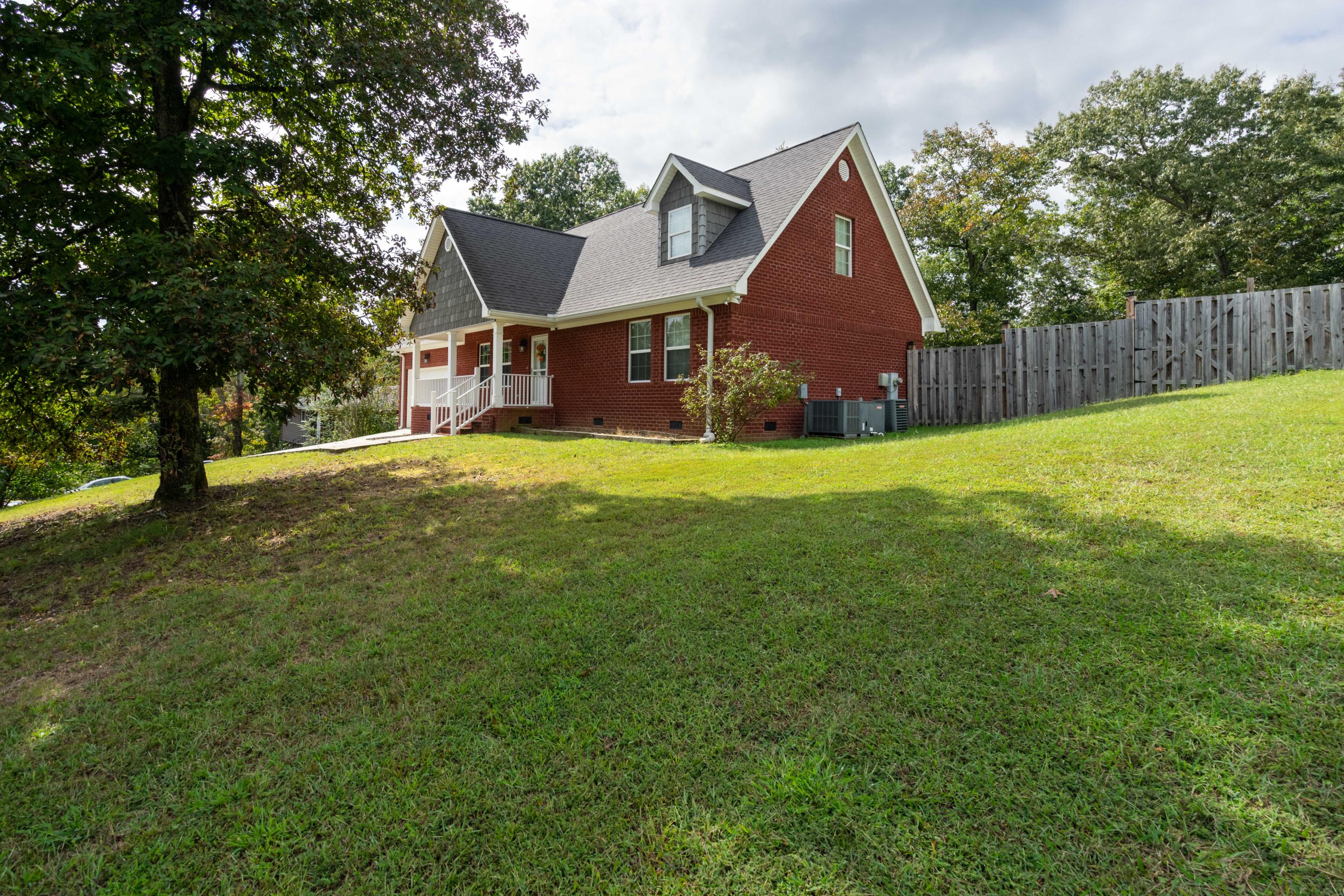 7232 Cane Hollow Road Hixson, TN 37343 - Photo 32 of 34 Side View