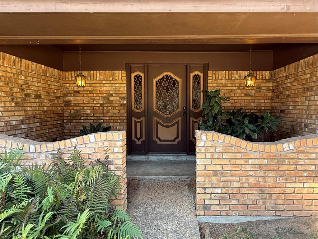 3822 Pines Road Shreveport, LA 71119 - Photo 2 of 4 a view of door