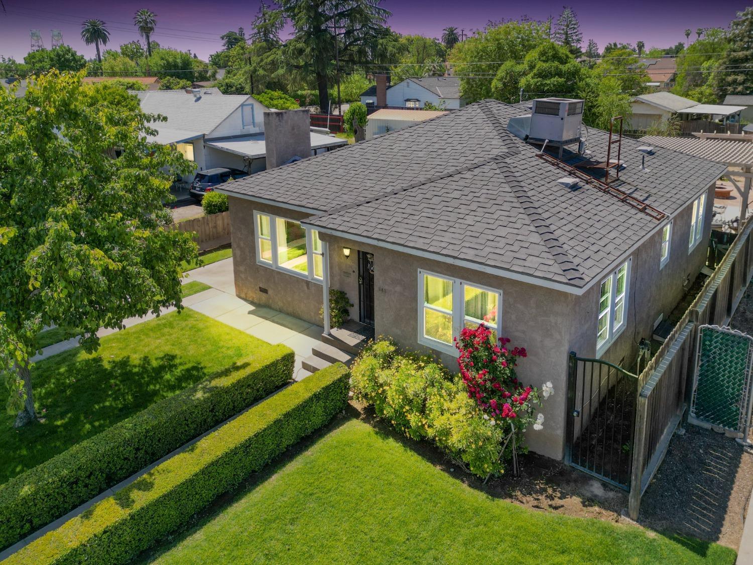 549 North Acacia Avenue Reedley, CA 93654 - Photo 1 of 36 Gallery Image 1