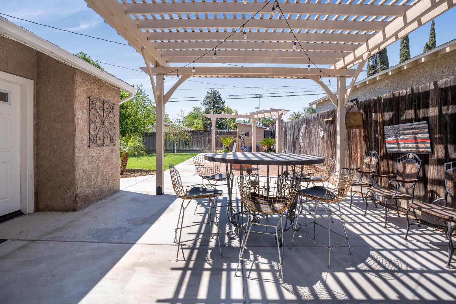 549 North Acacia Avenue Reedley, CA 93654 - Photo 11 of 36 Gallery Image 11