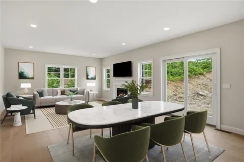 $1,200,000 | 413 New River Road, Lincoln, RI 02838