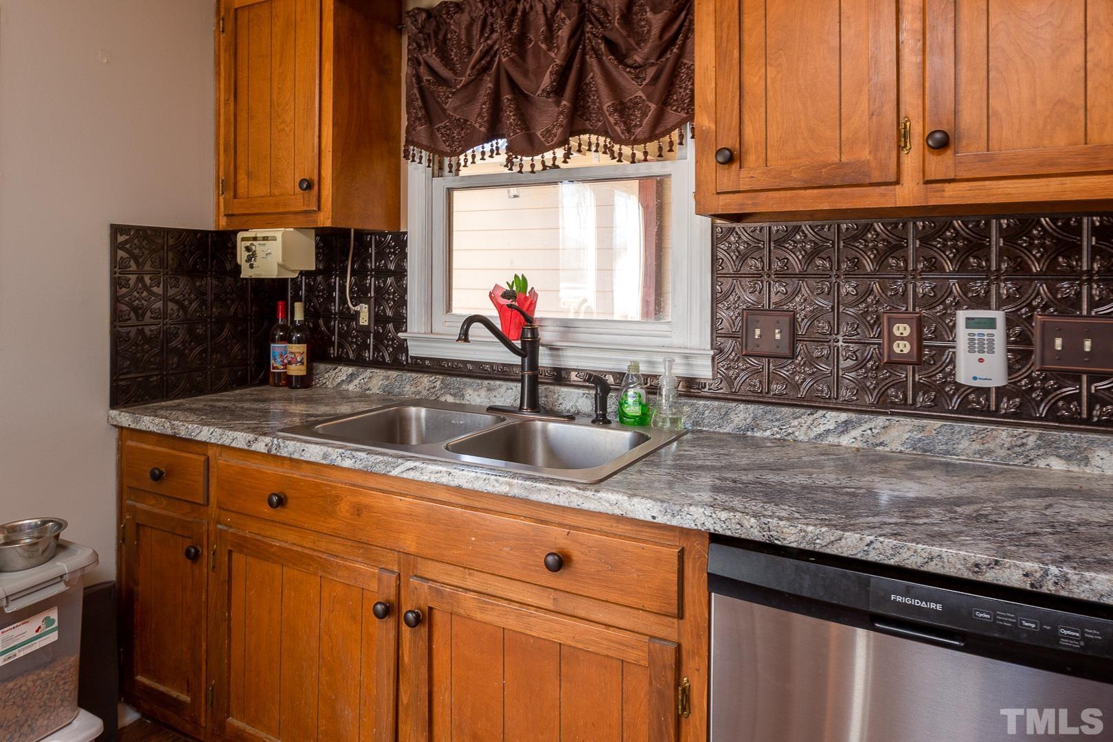 2680 Warren Mill Road Newton Grove, NC 28366 - Photo 8 of 35 Gallery Image 8