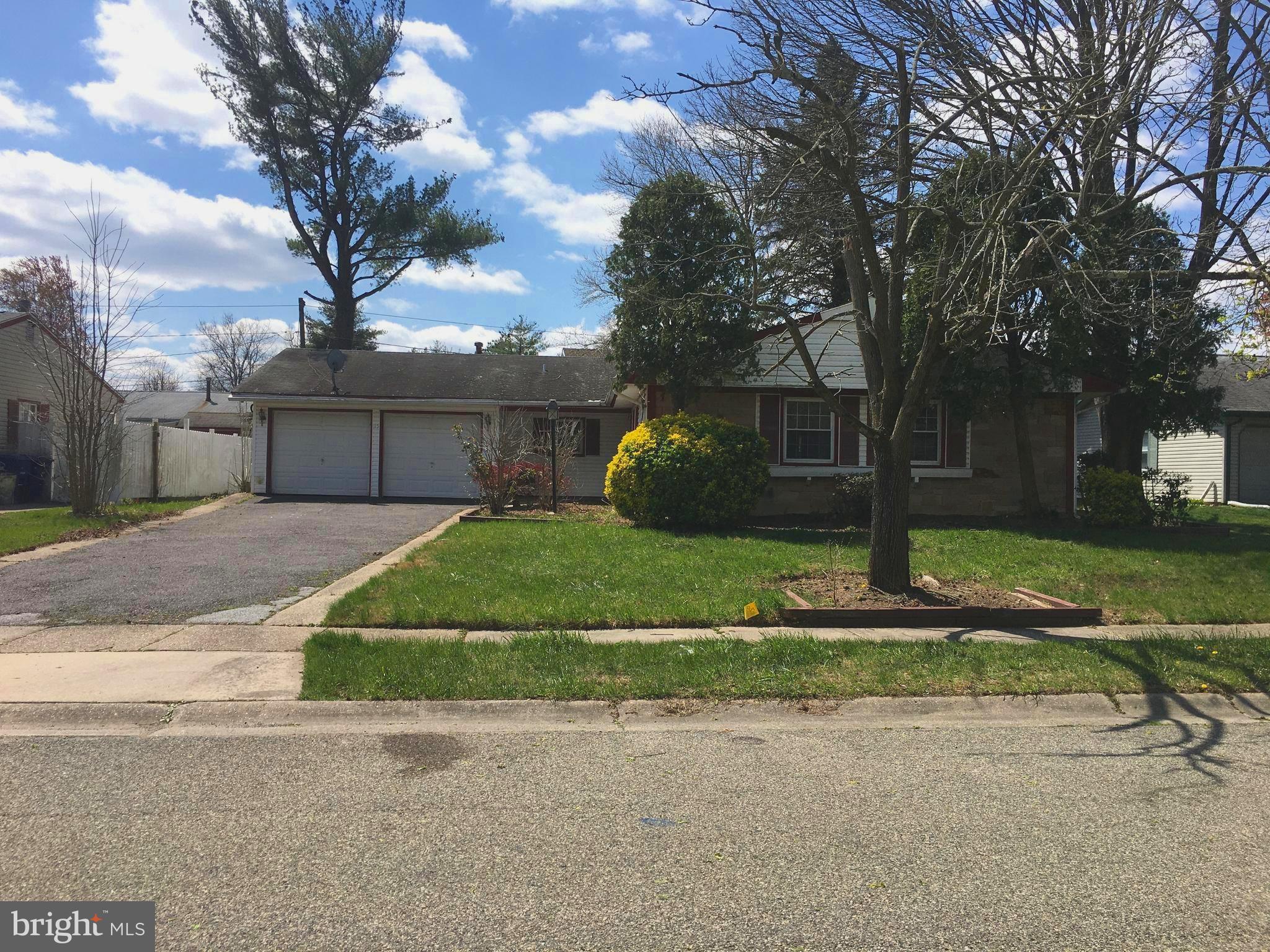15 East Stokes Road Willingboro, NJ 08046 - Photo 1 of 26 Exterior Front