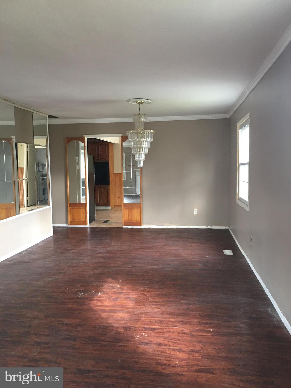 15 East Stokes Road Willingboro, NJ 08046 - Photo 5 of 26 Dining Room