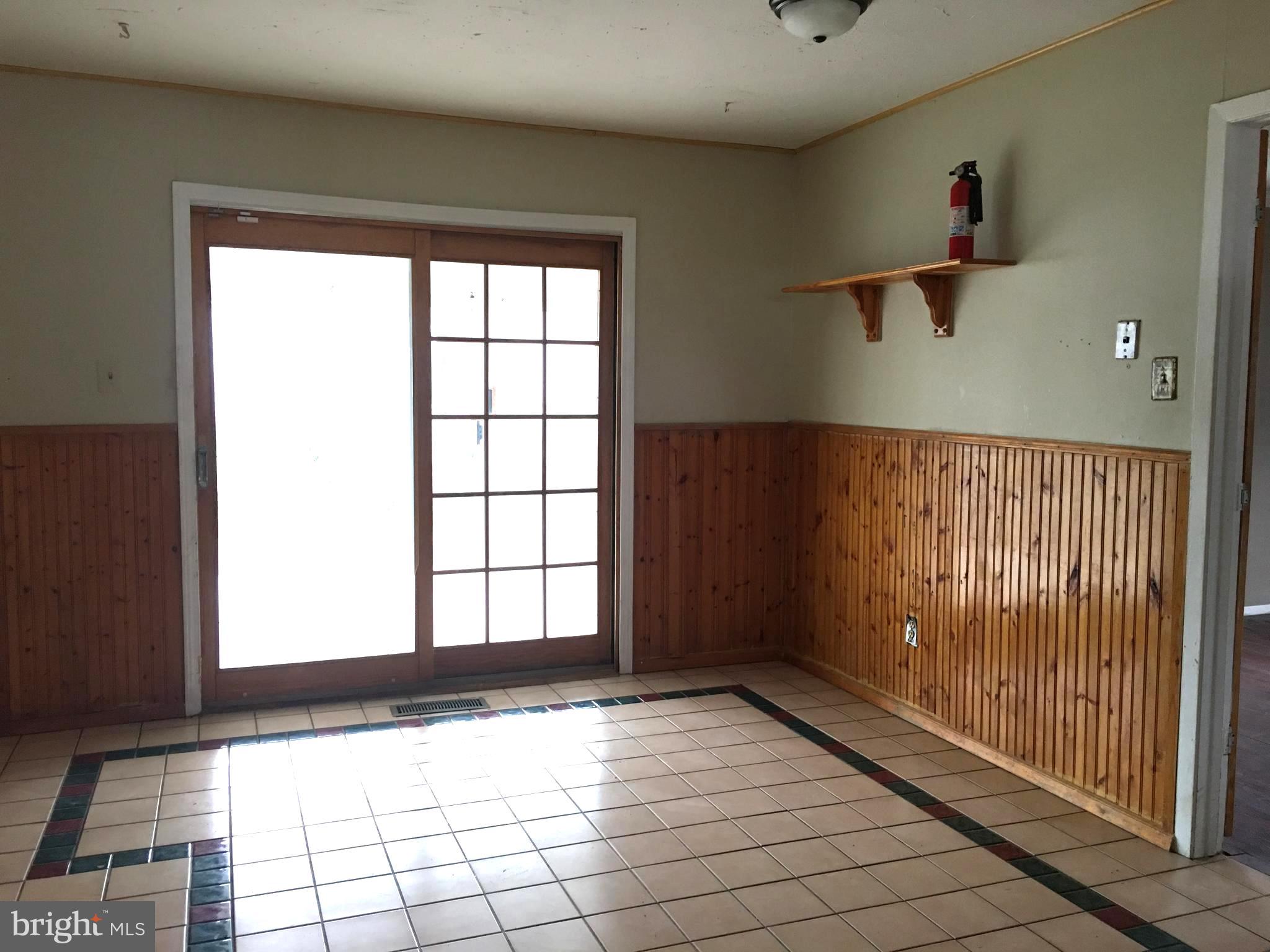 15 East Stokes Road Willingboro, NJ 08046 - Photo 8 of 26 Eat-In Kitchen