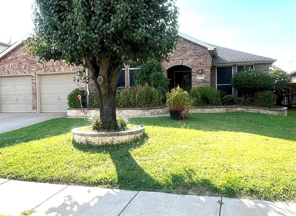 $2,175 | 430 Chinaberry Trail, Forney, TX 75126