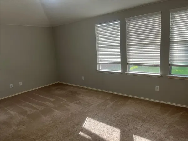 $2,175 | 430 Chinaberry Trail, Forney, TX 75126