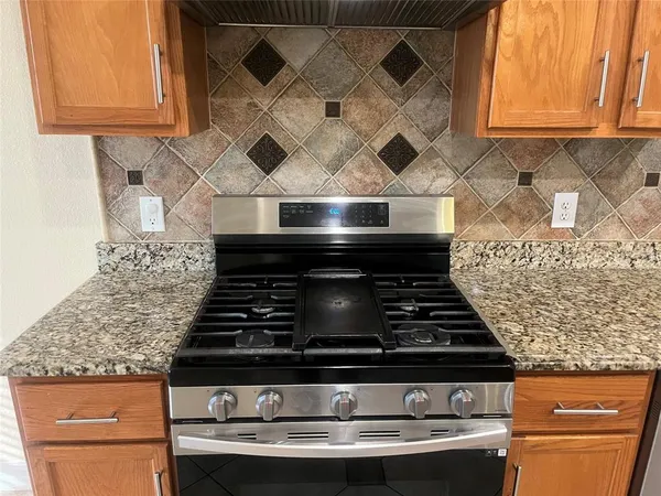 $2,175 | 430 Chinaberry Trail, Forney, TX 75126