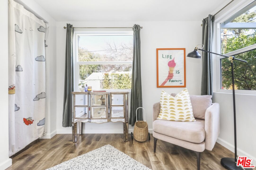 114 Hackett Place Los Angeles, CA 90042 - Photo 19 of 30 a living room with furniture and a window