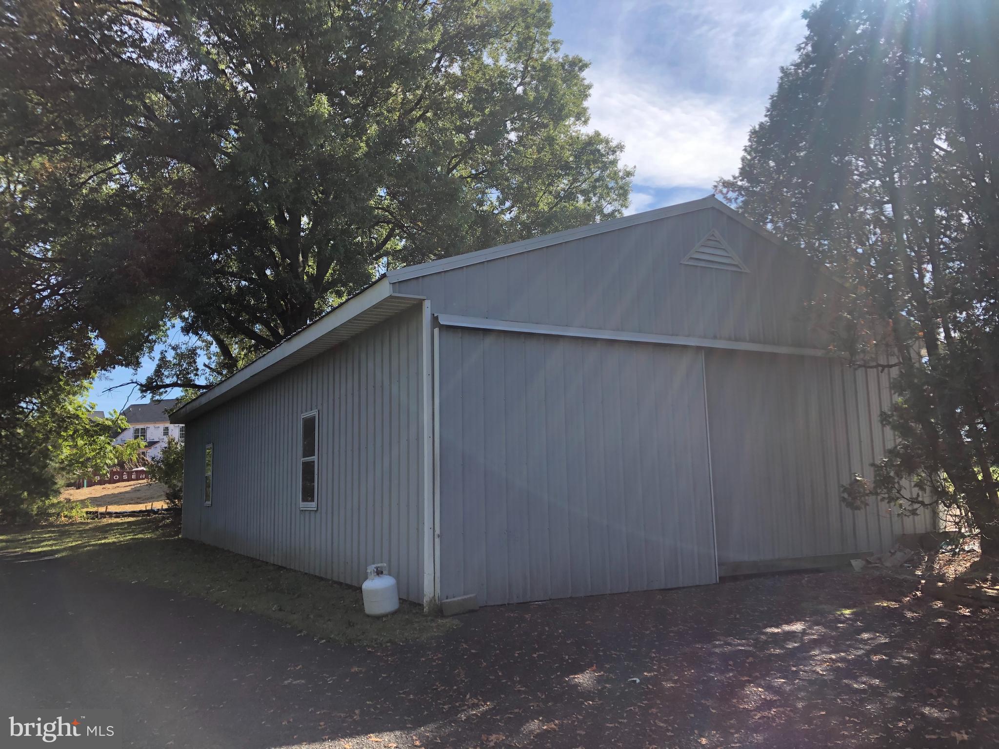 981 Lower State Road Warrington, PA 18976 - Photo 4 of 22 Pole barn front