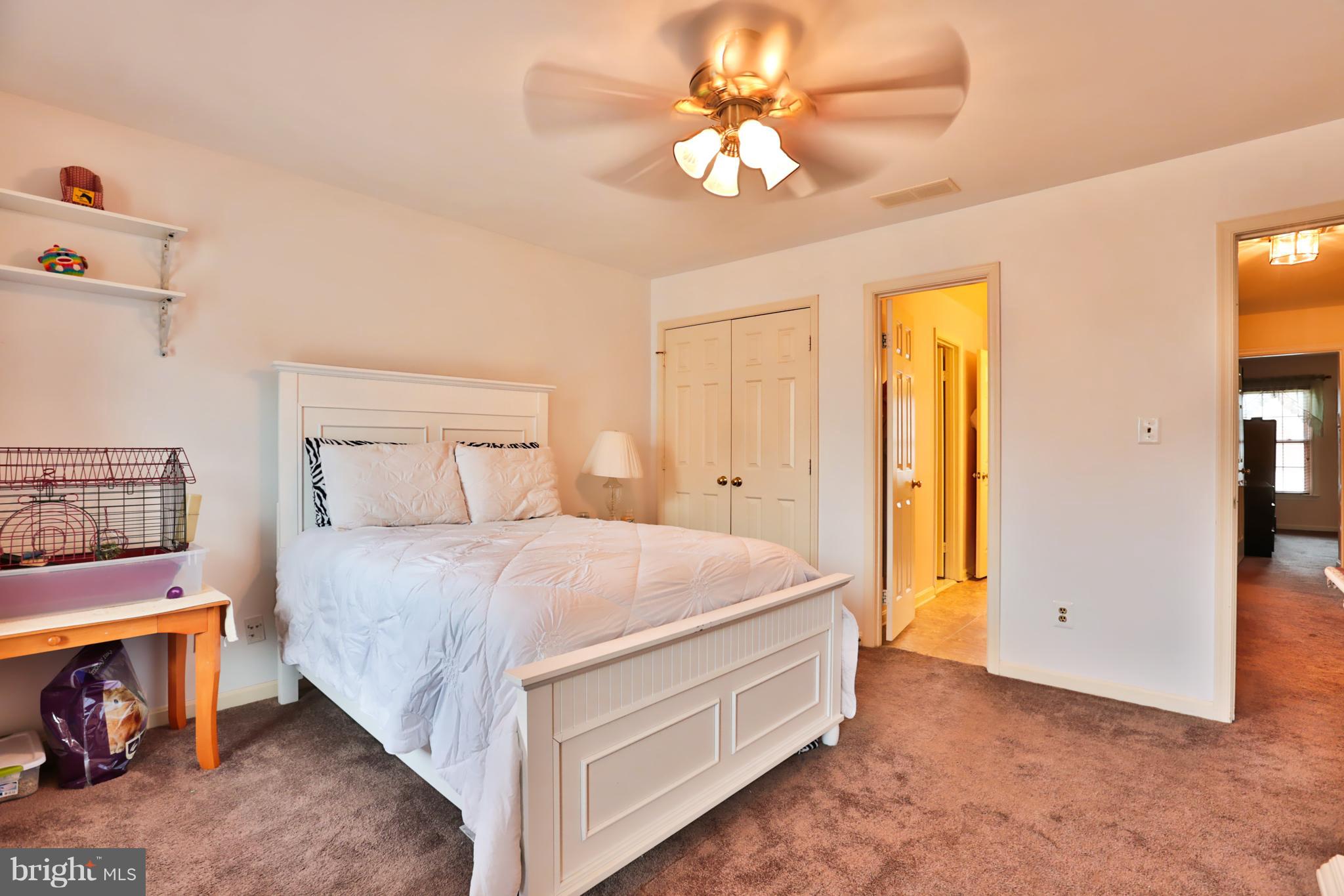 16809 Cashell Road Olney, MD 20832 - Photo 26 of 30 Additional Bedroom with Bath