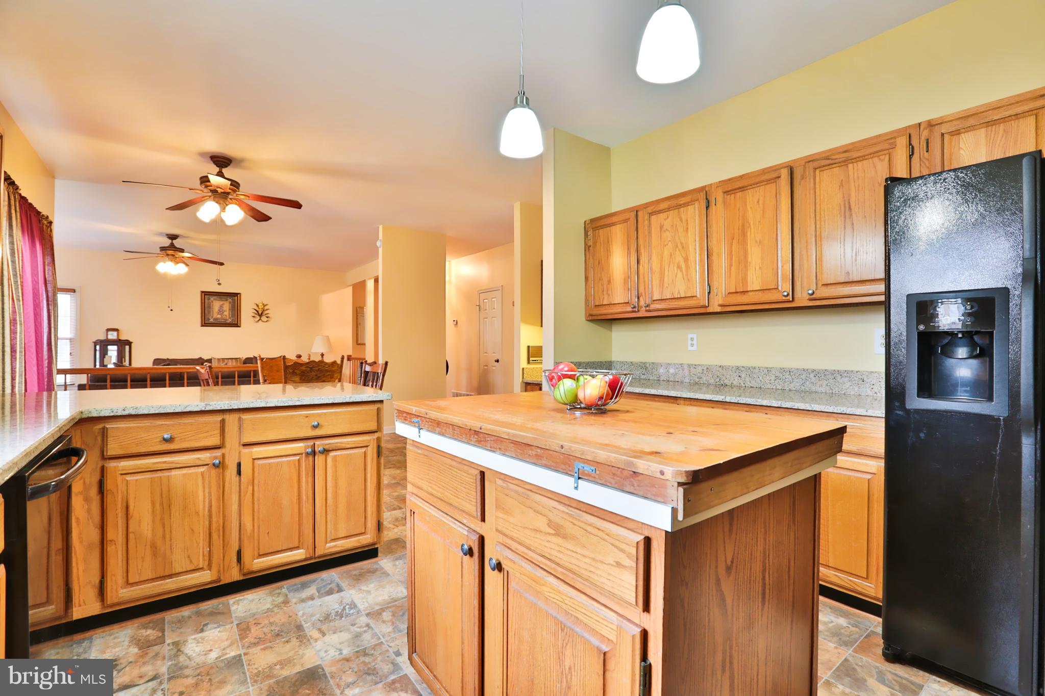16809 Cashell Road Olney, MD 20832 - Photo 9 of 30 Open Living Space