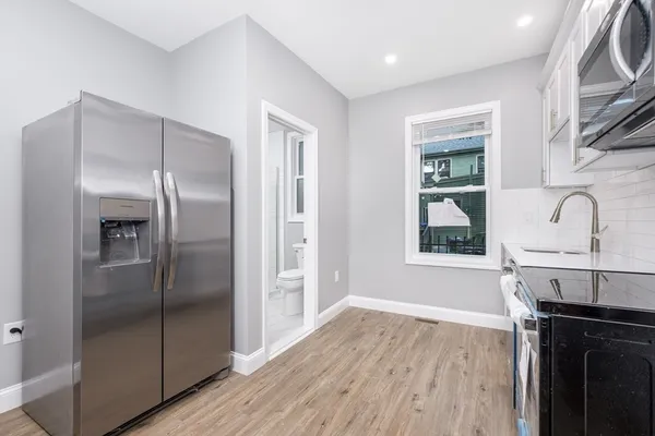 $4,000 | 335-337 Windsor Street, Unit 335, Cambridge, MA 02141