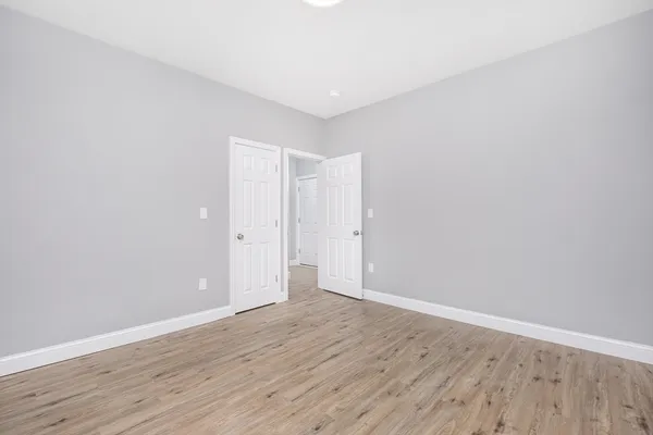 $4,000 | 335-337 Windsor Street, Unit 335, Cambridge, MA 02141