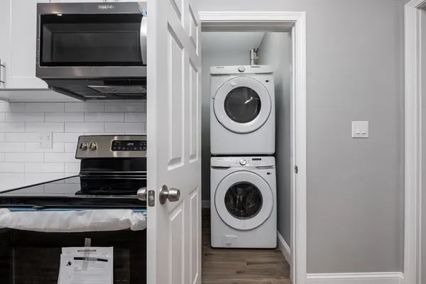 $4,000 | 335-337 Windsor Street, Unit 335, Cambridge, MA 02141