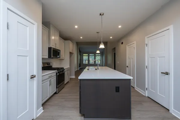 $319,900 | 39 Moss Holw Way, Simpsonville, SC 29680