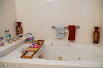 6033 Belpree Road Amarillo, TX 79106 - Photo 12 of 22 Guest bath