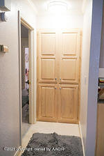 6033 Belpree Road Amarillo, TX 79106 - Photo 21 of 22 hall storage