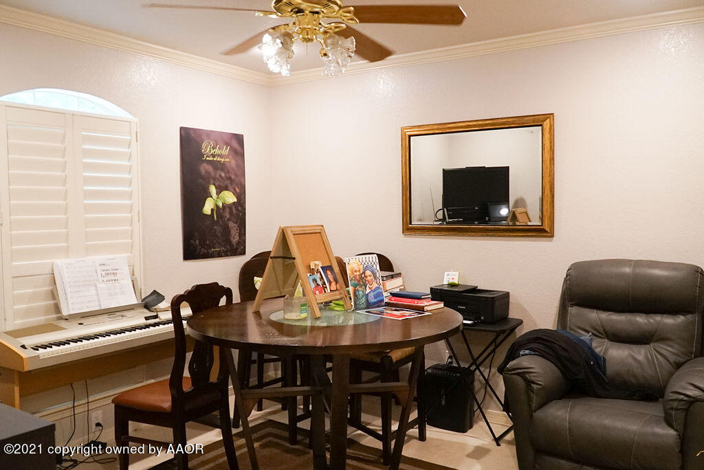 6033 Belpree Road Amarillo, TX 79106 - Photo 7 of 22 2nd bed