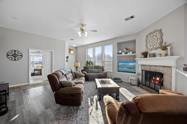 $260,000 | 13196 Miller Lane, Willis, TX 77318