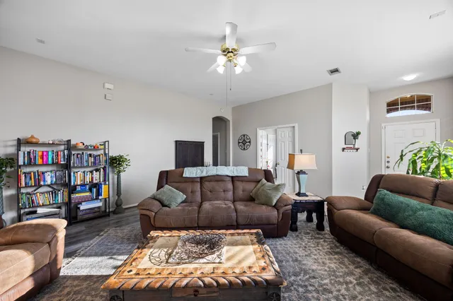 $260,000 | 13196 Miller Lane, Willis, TX 77318