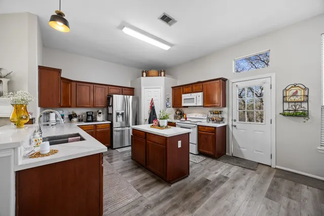 $260,000 | 13196 Miller Lane, Willis, TX 77318