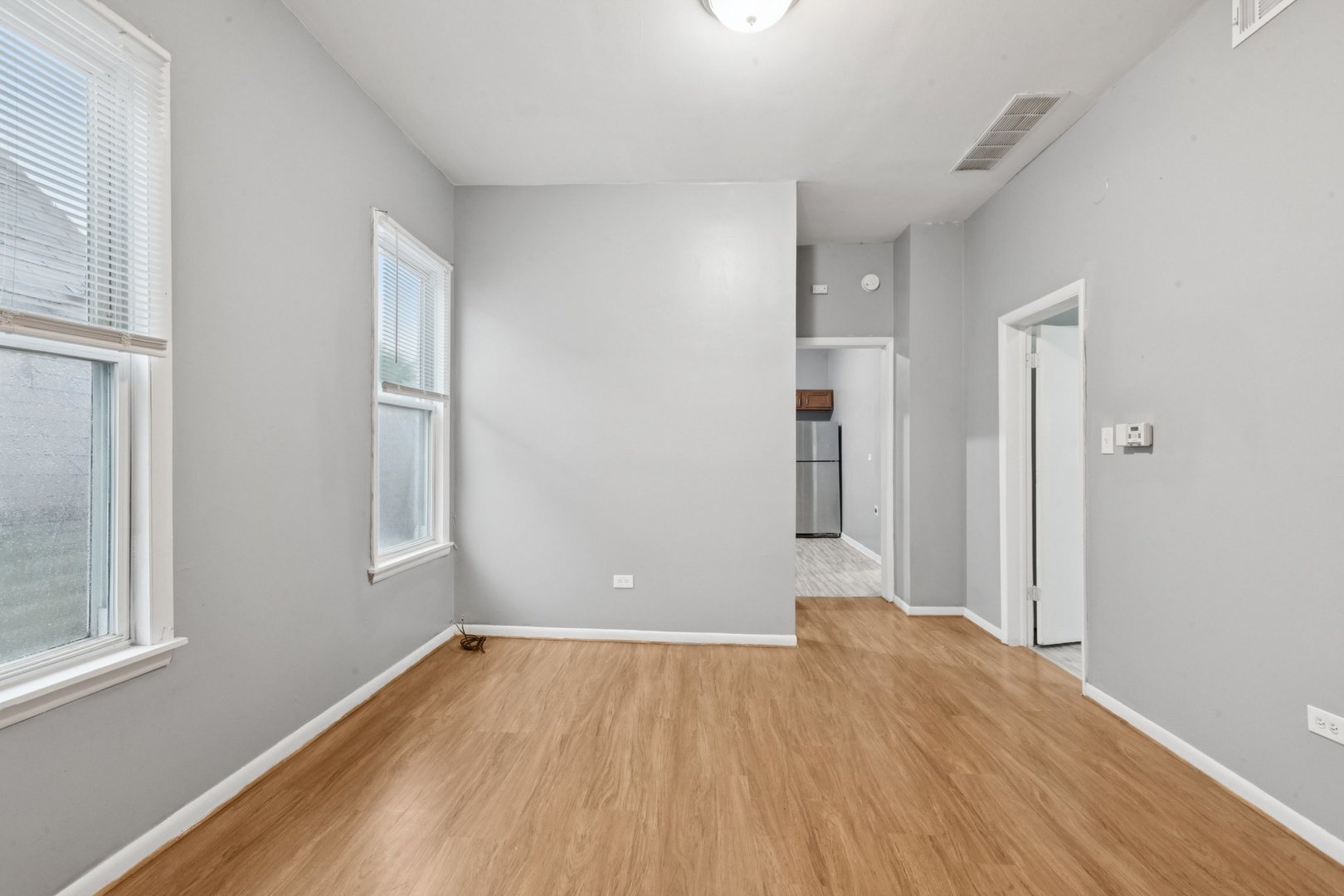 5756 South Princeton Avenue Chicago, IL 60621 - Photo 6 of 31