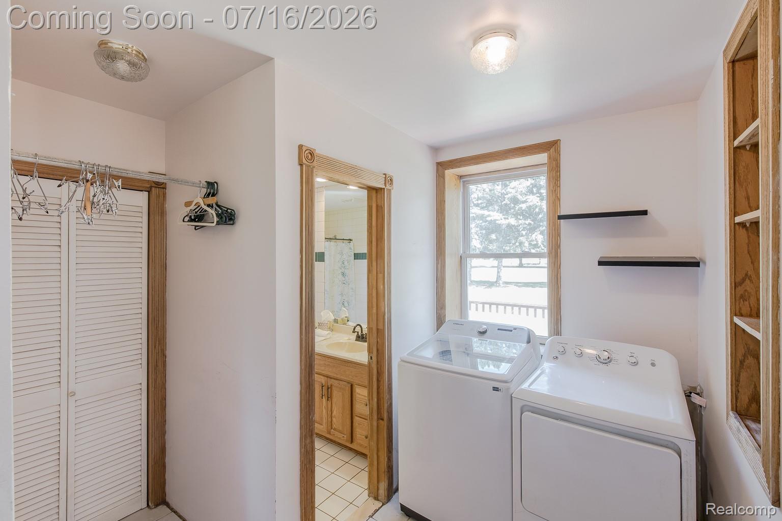 43995 Bemis Road Belleville, MI 48111 - Photo 34 of 67 Laundry Room