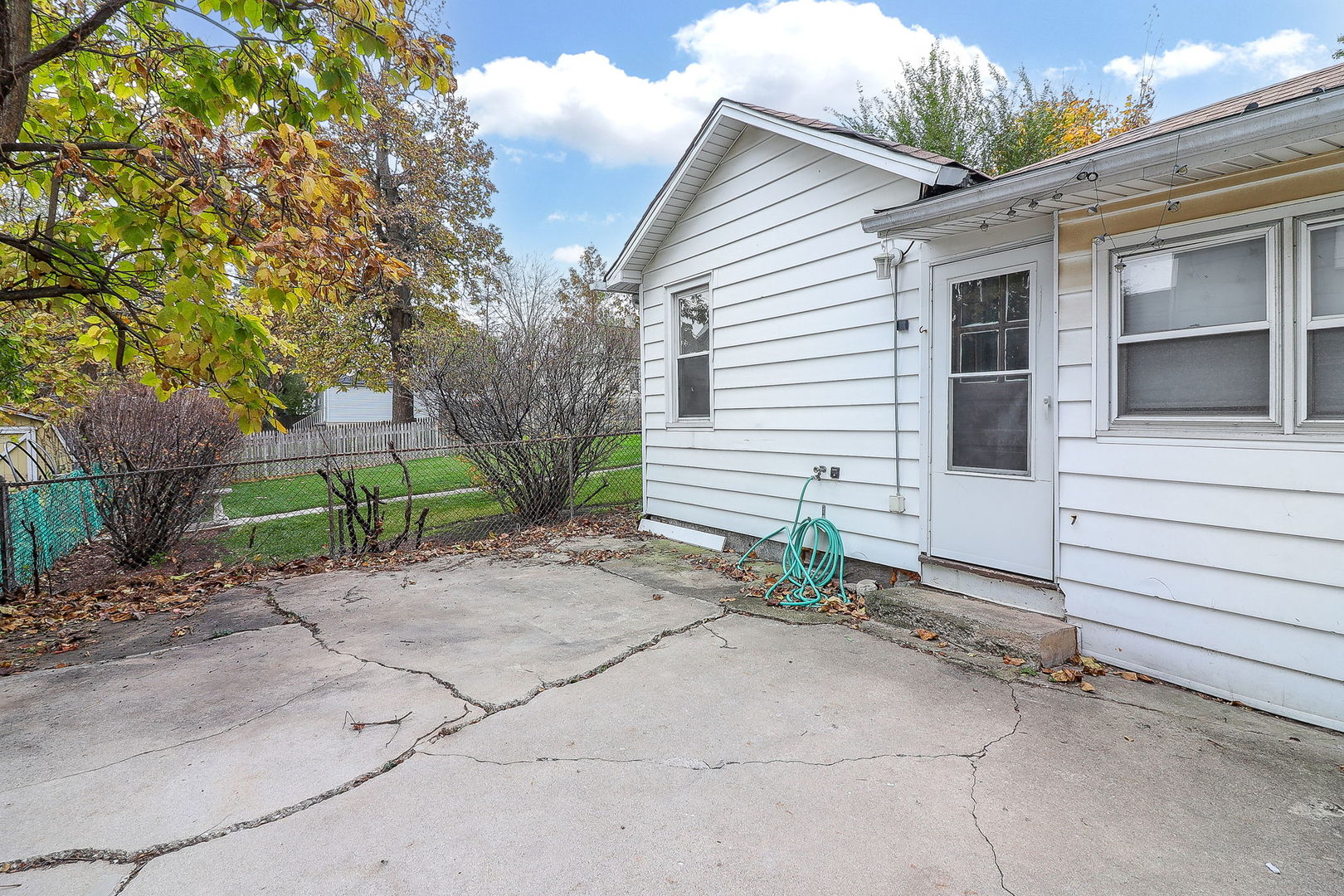 307 Stephen Street Lemont, IL 60439 - Photo 10 of 10 Gallery Image 10