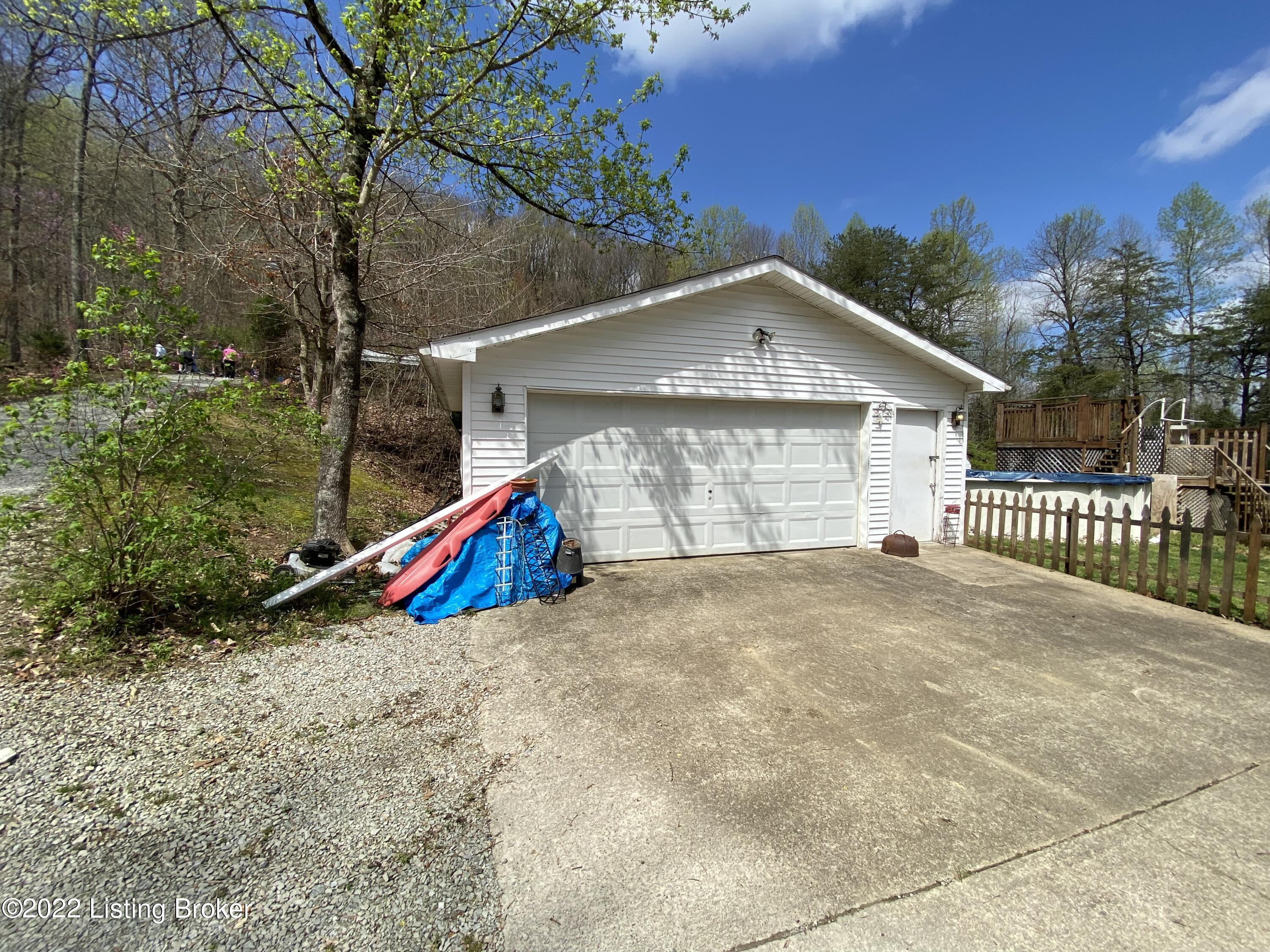 253 Roy Layne Road Lebanon Junction, KY 40150 - Photo 7 of 21 B304D860-D1CE-4858-8352-5846D536DB68