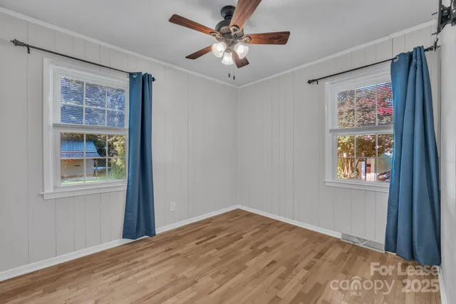 $1,700 | 5212 Wales Street, Charlotte, NC 28269