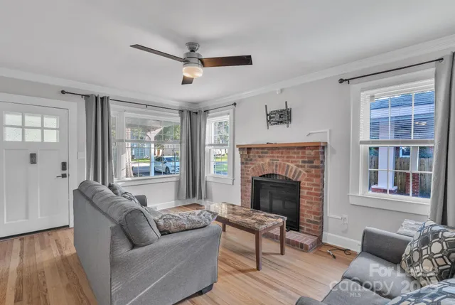 $1,700 | 5212 Wales Street, Charlotte, NC 28269