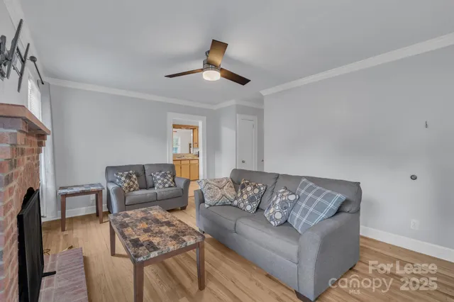 $1,700 | 5212 Wales Street, Charlotte, NC 28269