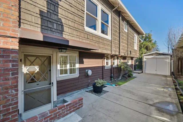 $899,000 | 3846 Beaumont Avenue, Oakland, CA 94602