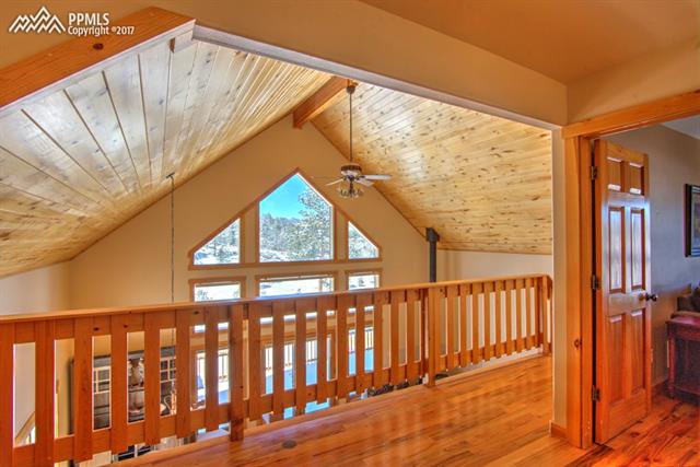 377 Apache Road Florissant, CO 80816 - Photo 21 of 36