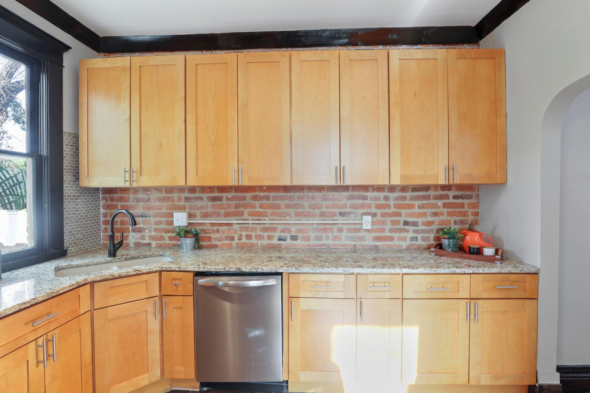 1518 Bryden Road Columbus, OH 43205 - Photo 12 of 41 Exposed Brick