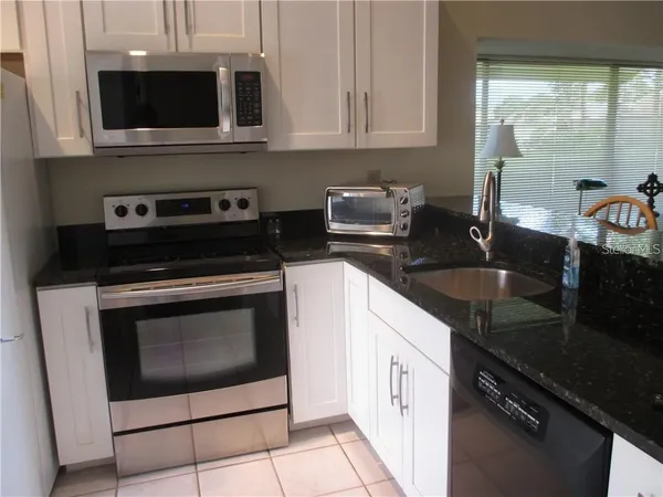 $4,000 | 5358 Myrtle Wood, Unit 52, Sarasota, FL 34235