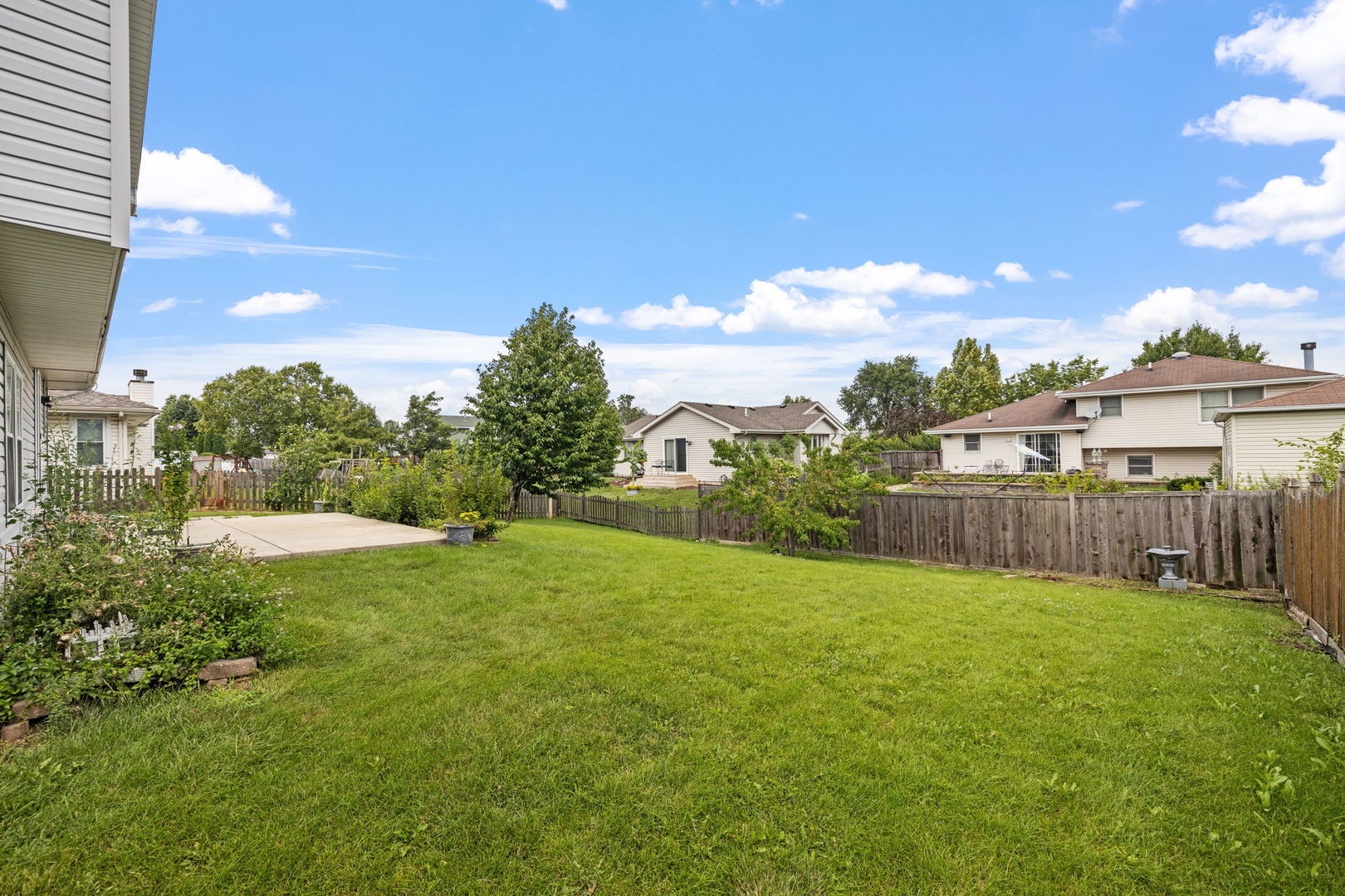 2714 Billie Limacher Lane Plainfield, IL 60586 - Photo 25 of 26 a view of a backyard