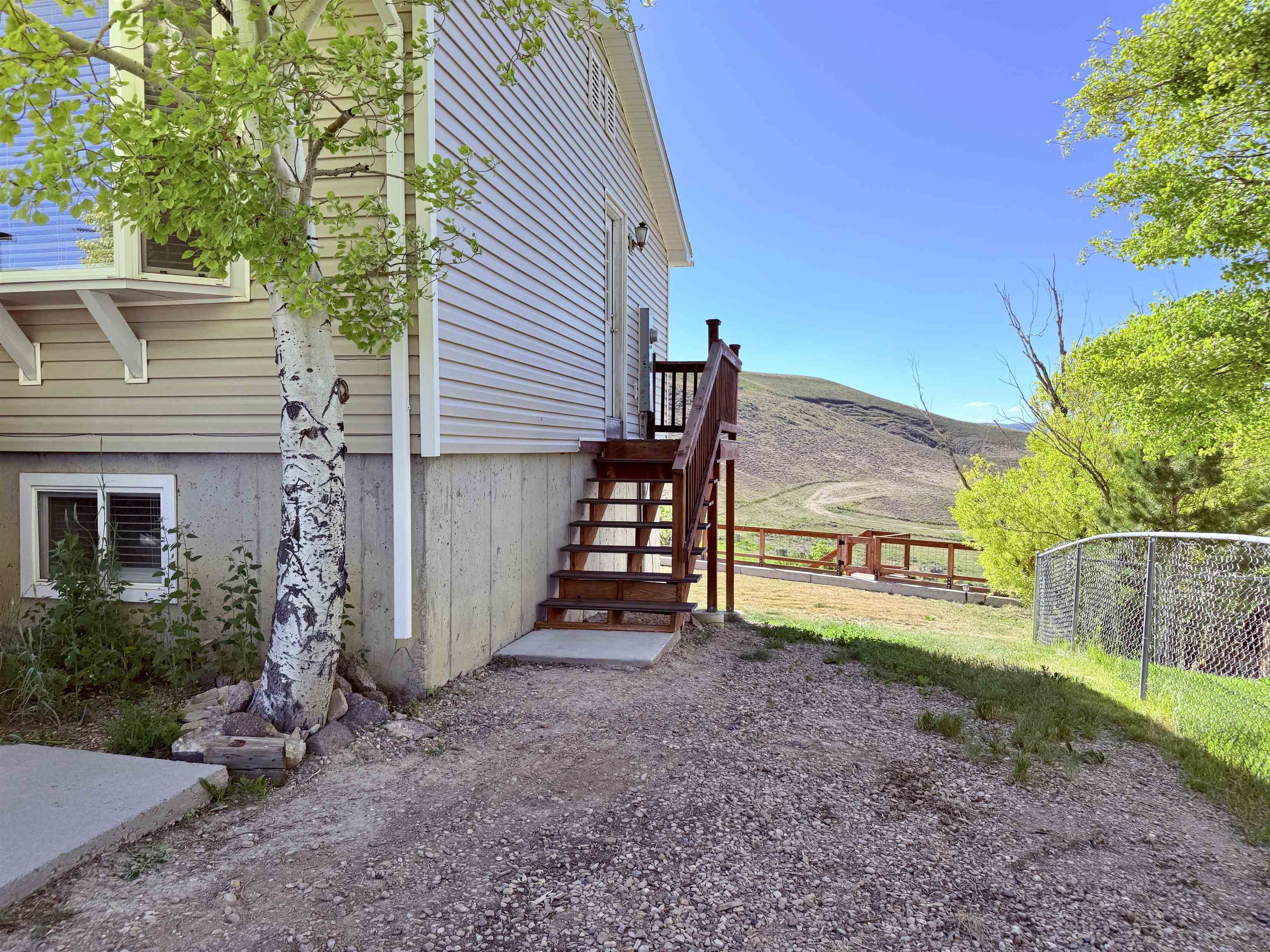 1601 Canyon Road Kemmerer, WY 83101 - Photo 4 of 43