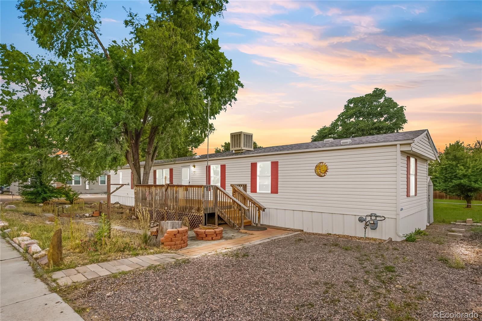 101 Wooster Drive Firestone, CO 80520 - Photo 3 of 31